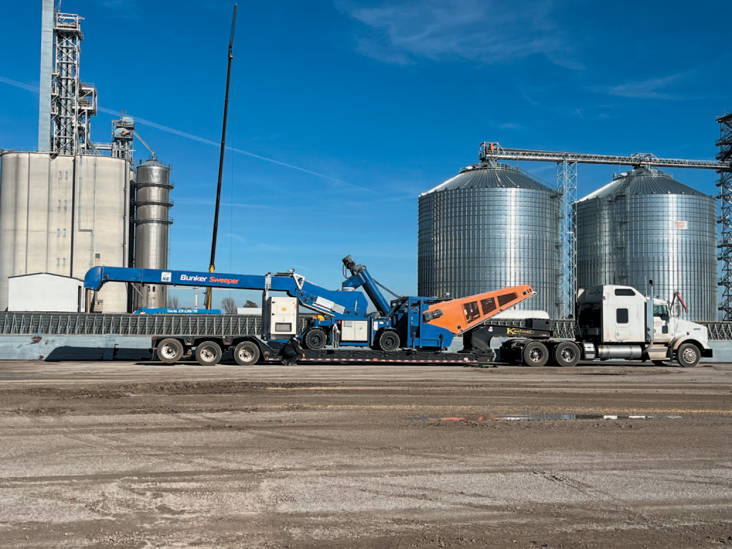 Kilic BunkerSweeper on truck Kilic BunkerSweeper on truck